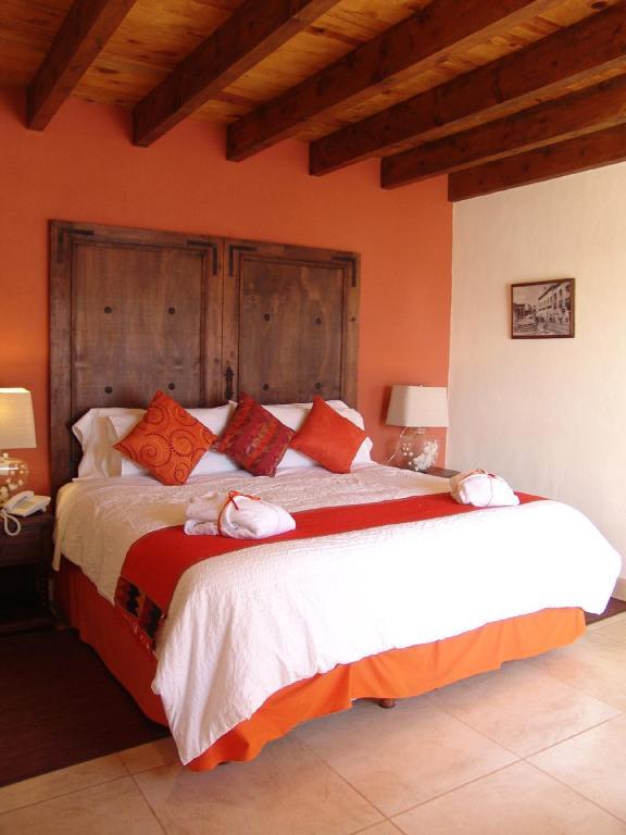 Casa Del Tio Hotel Boutique San Miguel de Allende Szoba fotó A bedroom at Hotel San Cristóbal